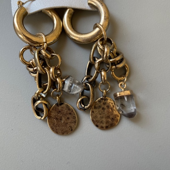 FREE PEOPLE CHAIN CRYSTAL CHUNKY HOOP DANGLE EARRINGS NEW brass - Picture 5 of 5